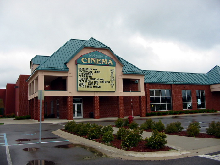 Petoskey Cinema 8 - Photo from early 2000's